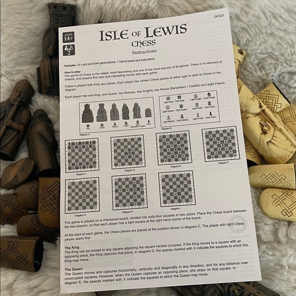 Never used but meant to look vintage Chess Piece Set in Brown and Cream - Picture 8 of 8